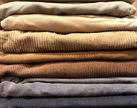 What is corduroy? What are the characteristics of corduroy?