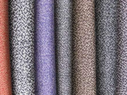 What are the advantages and disadvantages of woolen fabrics, and what should I pay attention to when choosing?